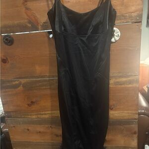 Sexy Feather Trimmer Black Midi Dress